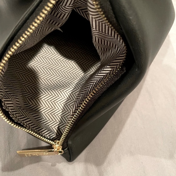 Mali + Lili Polly Pyramid Vegan Leather Wristlet - Picture 6 of 7